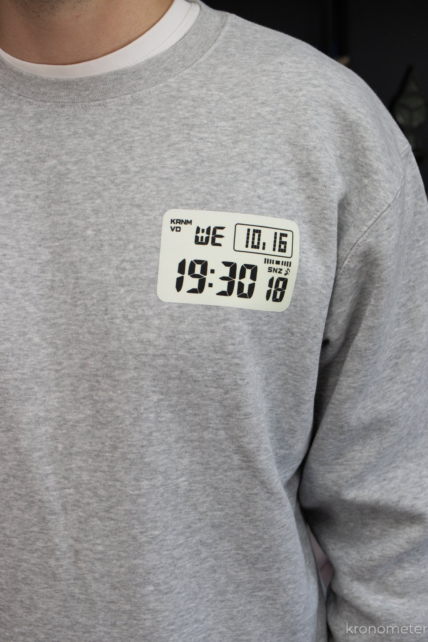 Világítós G-Shock dizájn PULÓVER