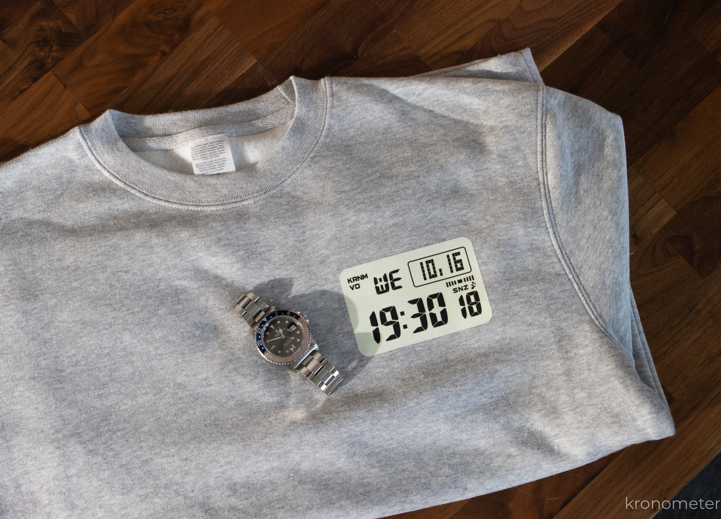 Világítós G-Shock dizájn PULÓVER