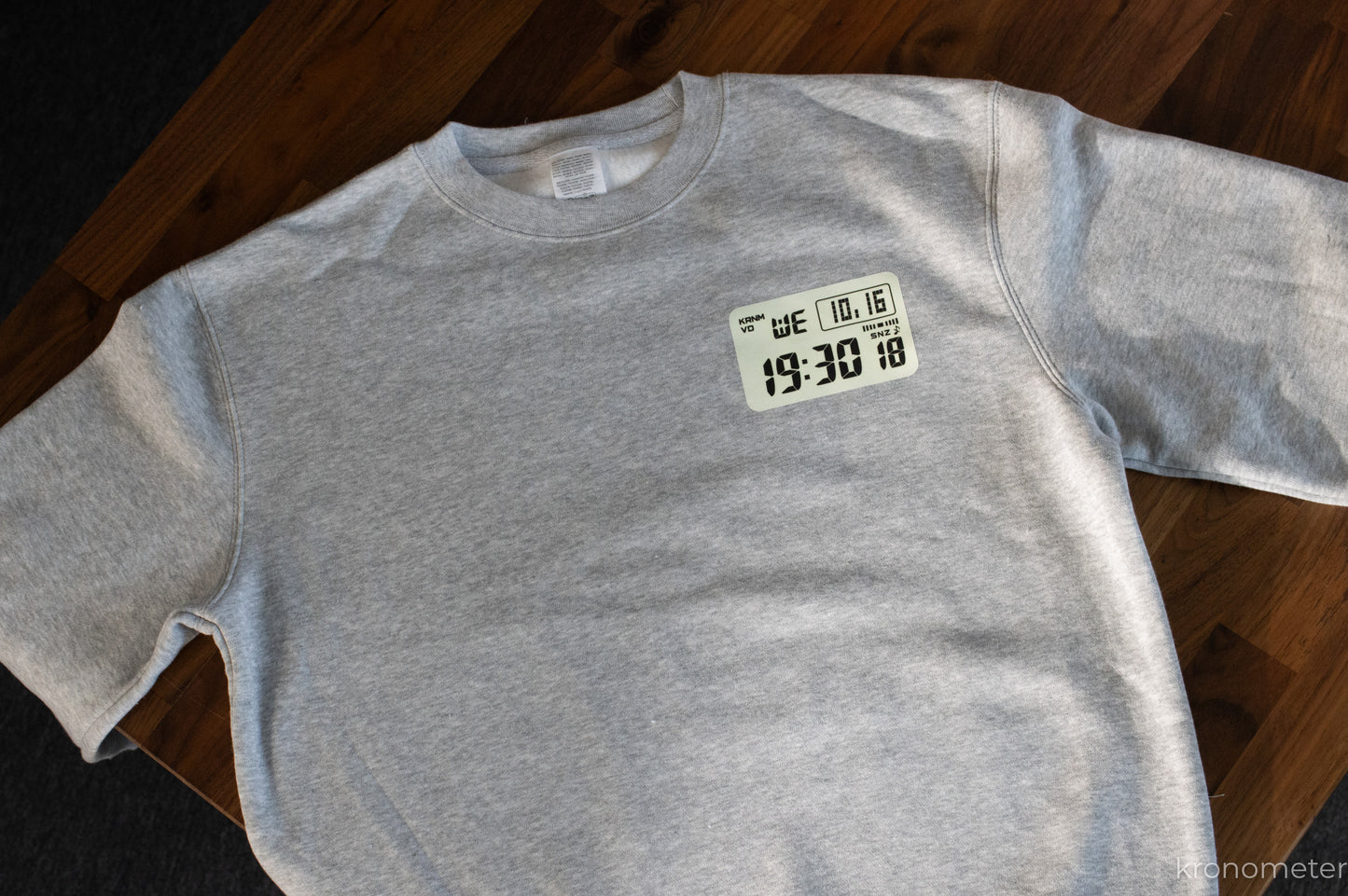 Világítós G-Shock dizájn PULÓVER